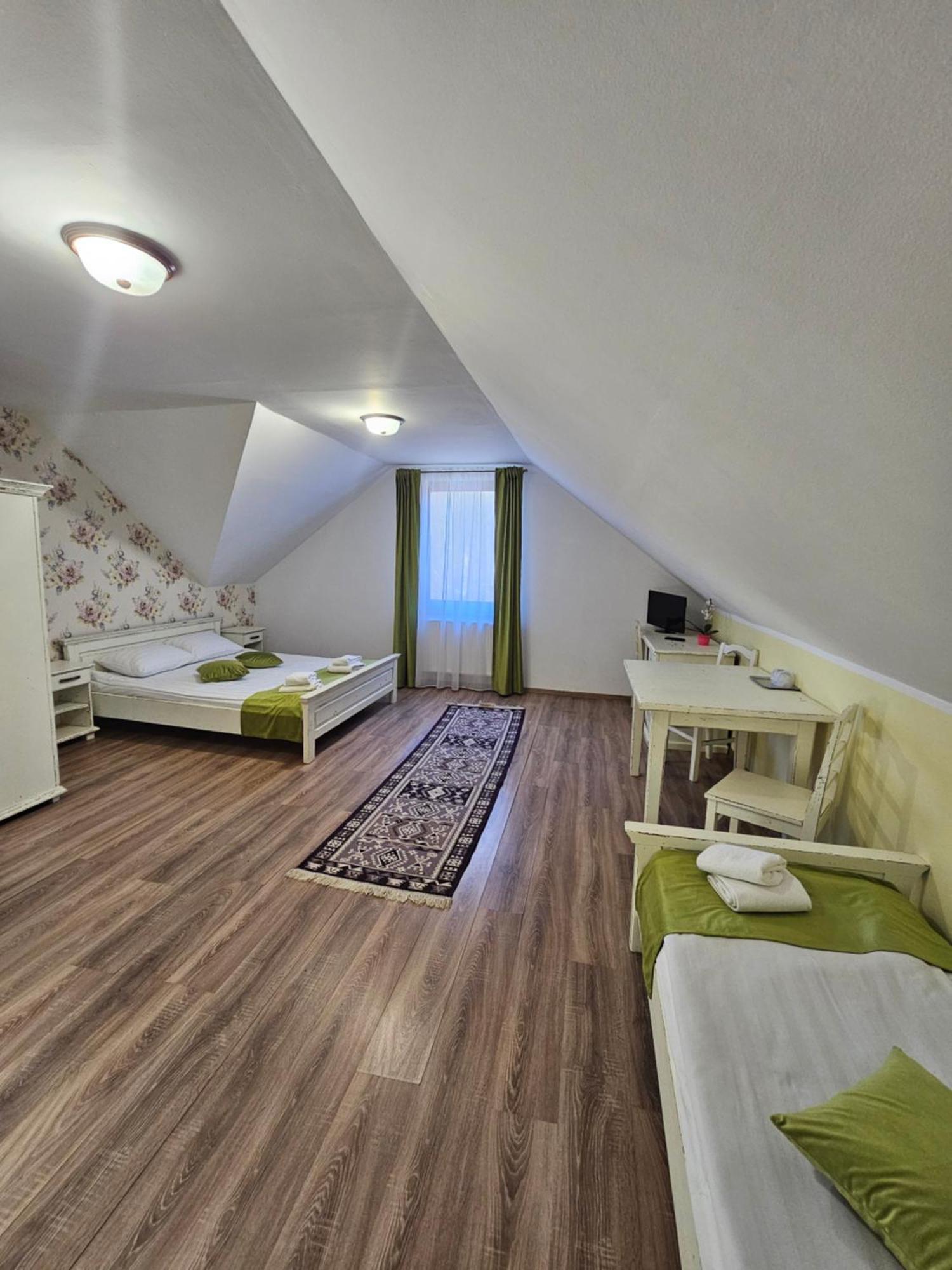 Hanul Vestem Sibiu Exterior foto